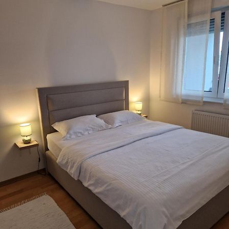 Apartman Malmar One Zagreb Buitenkant foto