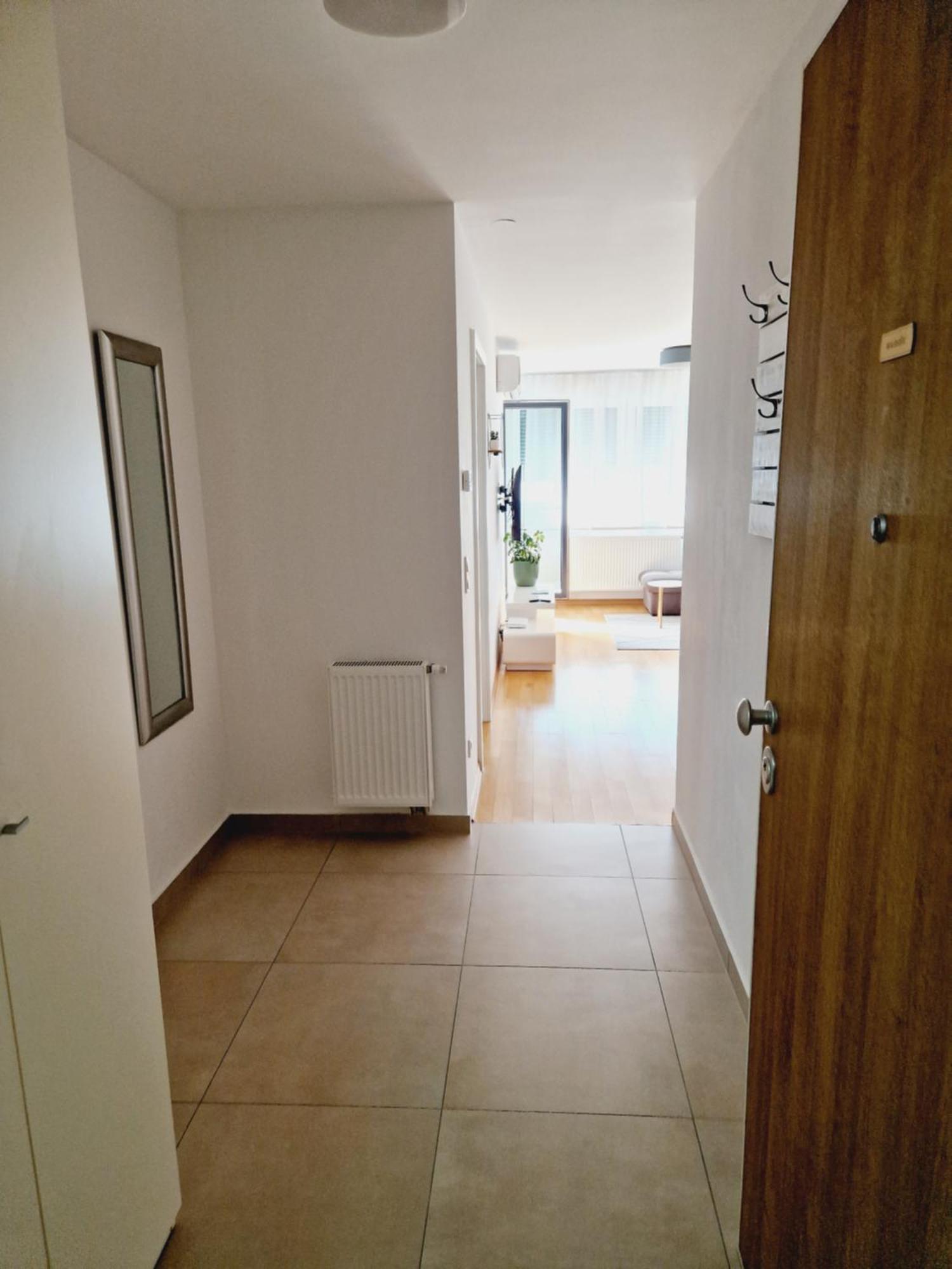Apartman Malmar One Zagreb Buitenkant foto