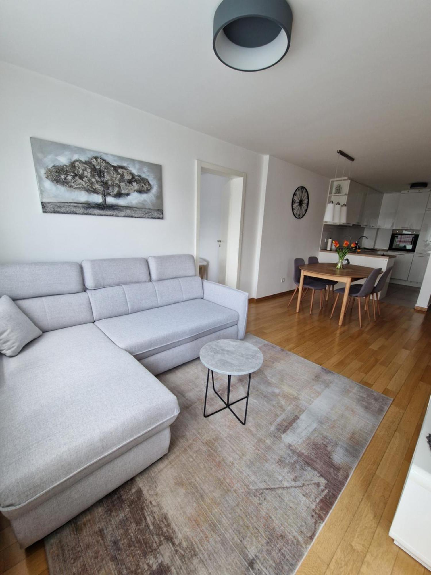 Apartman Malmar One Zagreb Buitenkant foto