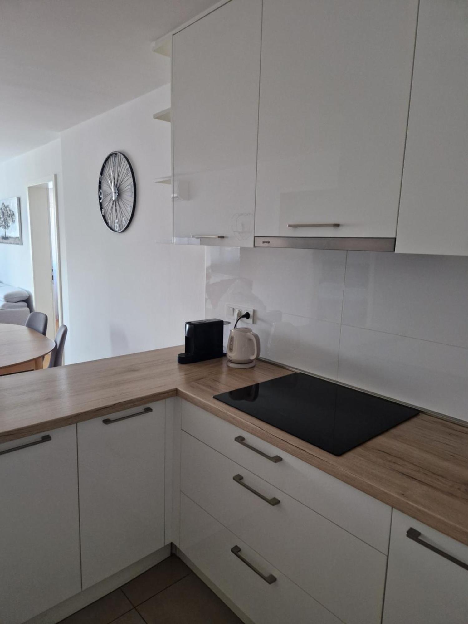 Apartman Malmar One Zagreb Buitenkant foto